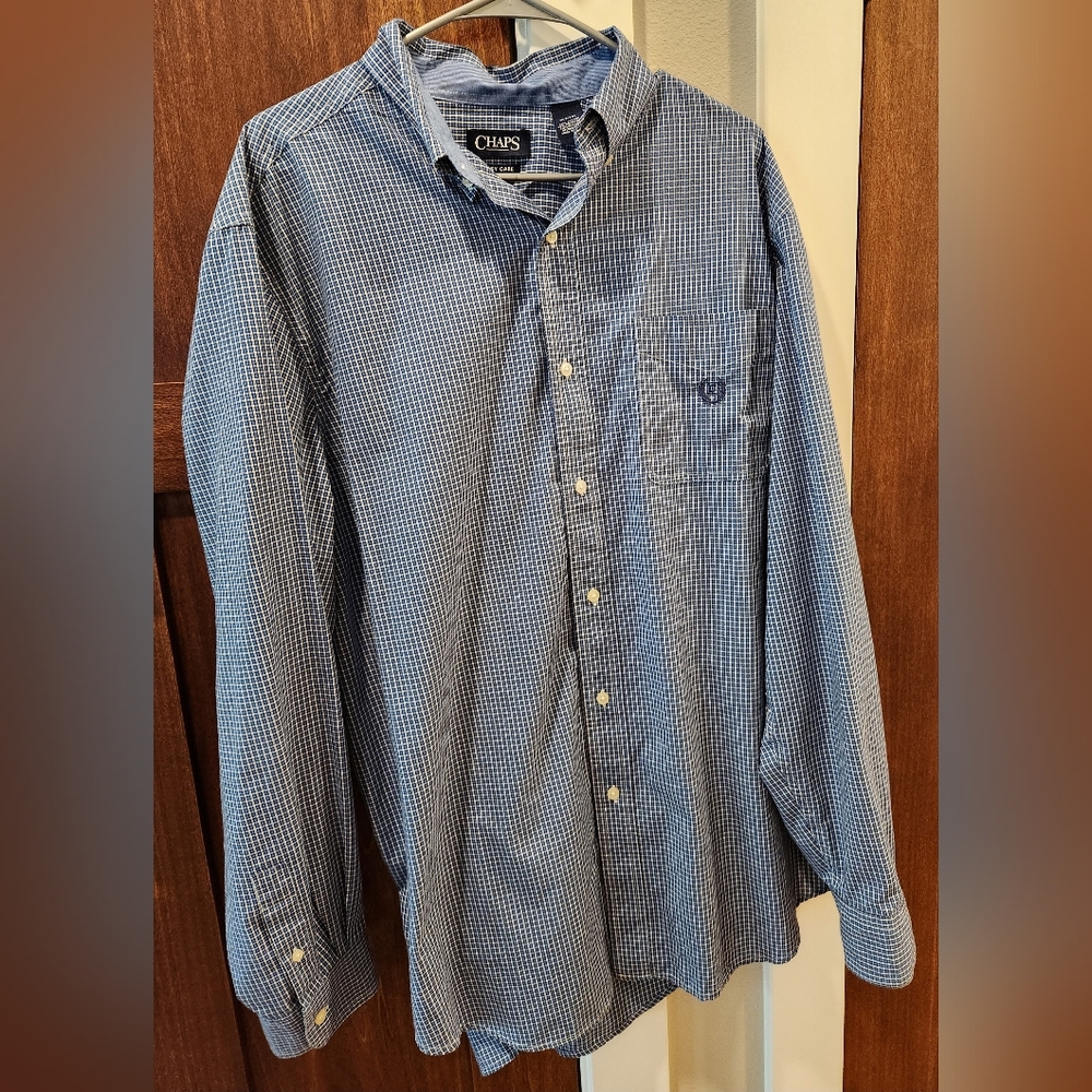 EUC XLT CHAPS EASY CARE SHIRT